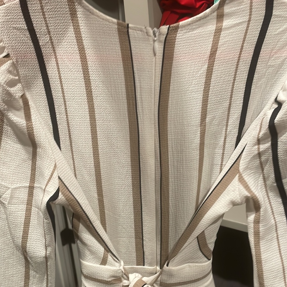 Romper - Picture 3 of 4